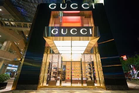 first Gucci store Japan